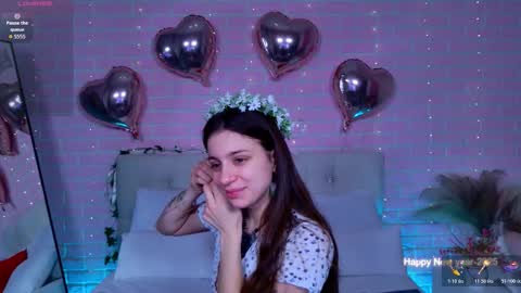 Naomi online show from December 2025 04:51:01 AM