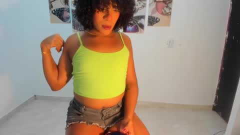 naomiwildburn online show from February 2025 04:13:02 PM