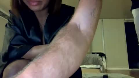 naomiysuvikingo online show from April 2026 10:07:02 PM