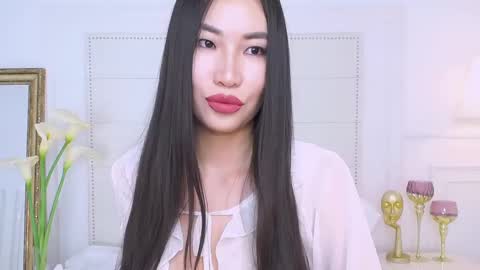 Snapshot of naomiyuu chatting on January 2025 07:03:01 AM Naomi online show from January 2025 07:03:01 AM