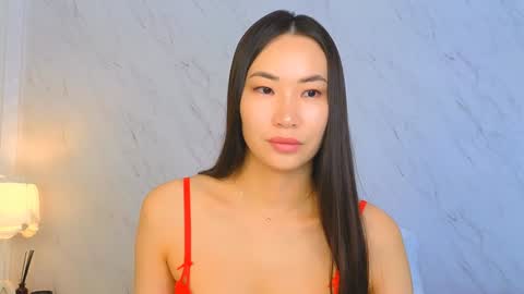 Snapshot of naomiyuu chatting on January 2025 03:05:02 AM Naomi online show from January 2025 03:05:02 AM