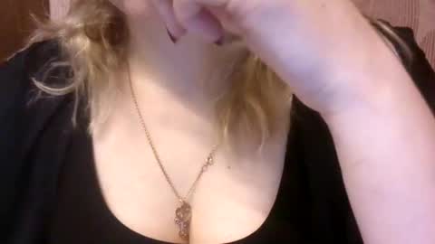 Snapshot of narcisjill chatting on January 2025 12:42:01 AM NarcisJill online show from January 2025 12:42:01 AM