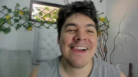 Snapshot of narciso_kh chatting on September 2025 03:14:01 PM deibyd online show from September 2025 03:14:01 PM