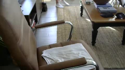 Snapshot of nareth338 chatting on January 2025 11:10:02 PM nareth338 online show from January 2025 11:10:02 PM