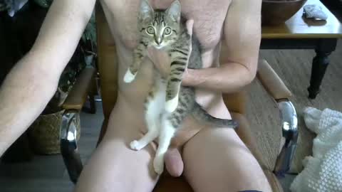 nareth338 online show from November 2025 05:35:01 PM