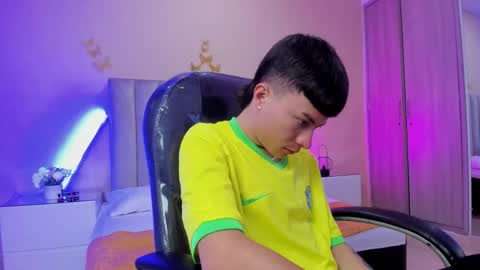 Nascary Fox online show from January 2026 07:08:02 PM