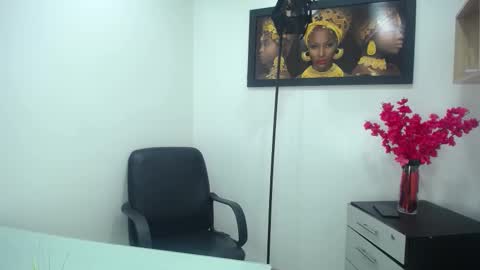 Naslly Z online show from February 2026 01:00:02 PM