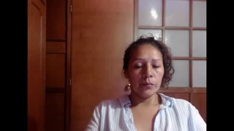 Snapshot of nasly_shy chatting on November 2025 02:32:02 AM Nasly Cute online show from November 2025 02:32:02 AM