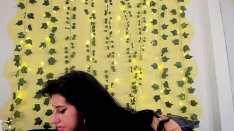 Maira online show from February 2025 08:13:02 AM