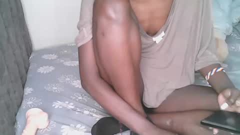 nasti_petite online show from November 2025 01:43:01 PM