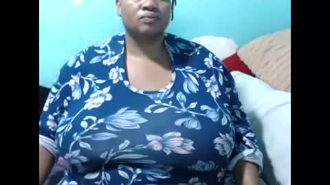 Snapshot of nastybustylisaxx chatting on January 2025 01:35:01 AM Lisa online show from January 2025 01:35:01 AM