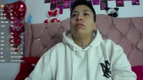 nat_evans8 online show from June 2026 03:11:01 AM
