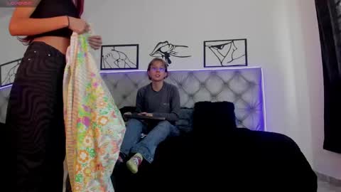 natalia online show from March 2025 02:45:02 PM