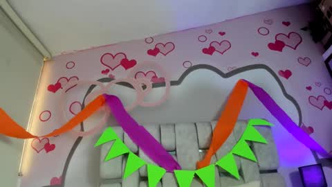 Snapshot of natali___ chatting on February 2025 05:37:02 PM NATALI KIDMAN online show from February 2025 05:37:02 PM
