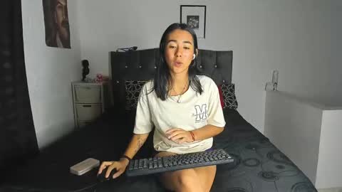 Snapshot of natalia54_ chatting on February 2025 02:06:02 AM NATI  online show from February 2025 02:06:02 AM