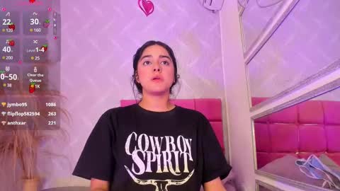 Naty  online show from March 2025 07:07:02 PM