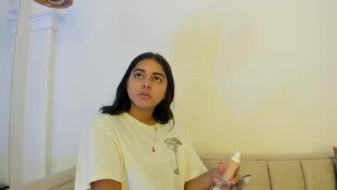 Naty  online show from October 2025 12:27:01 PM