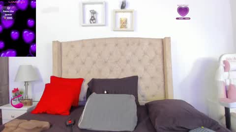 Snapshot of natalia_collinslim chatting on March 2025 03:40:01 AM Natalia online show from March 2025 03:40:01 AM