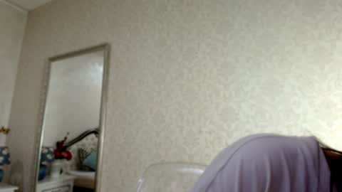 Snapshot of natalia_peach chatting on January 2025 07:25:01 AM Wild influence online show from January 2025 07:25:01 AM