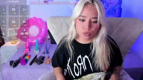 Nataliua Henao online show from June 2026 02:57:01 AM