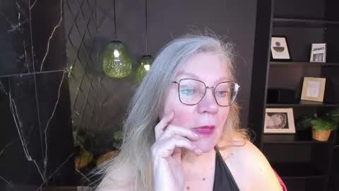 Snapshot of natalicloud chatting on March 2026 01:39:02 PM NataliCloud online show from March 2026 01:39:02 PM