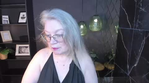 Snapshot of natalicloud chatting on March 2026 01:04:01 PM NataliCloud online show from March 2026 01:04:01 PM