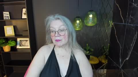 Snapshot of natalicloud chatting on April 2026 01:23:01 PM NataliCloud online show from April 2026 01:23:01 PM