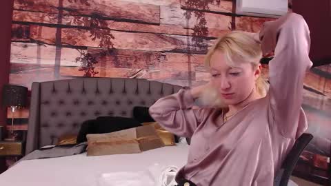 Natalie online show from March 2026 05:55:02 AM