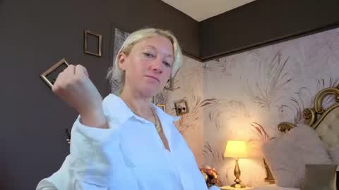 Natalie online show from June 2026 06:36:02 AM