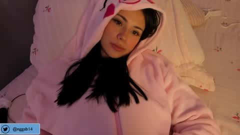 Snapshot of natalie_dream chatting on December 2024 08:28:02 AM natalia online show from December 2024 08:28:02 AM