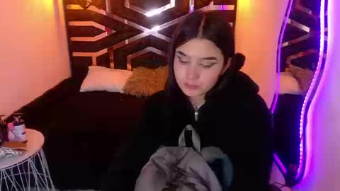 natalie  online show from March 2026 08:37:01 PM