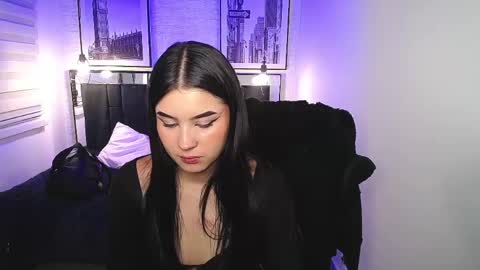 Snapshot of natalie_loffreda chatting on April 2026 08:33:02 PM natalie online show from April 2026 08:33:02 PM