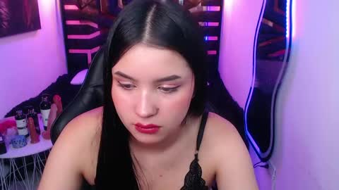 Snapshot of natalie_loffreda chatting on May 2026 12:06:02 AM natalie online show from May 2026 12:06:02 AM