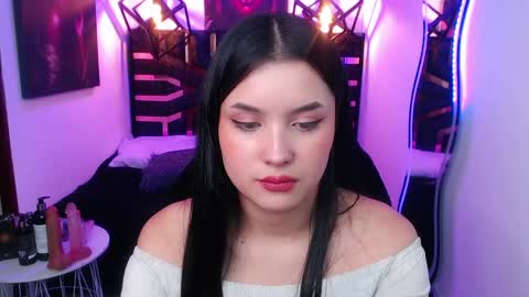 Snapshot of natalie_loffreda chatting on May 2026 07:34:02 PM natalie online show from May 2026 07:34:02 PM