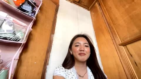 Emma online show from April 2026 03:22:01 AM