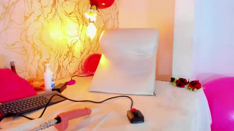 NATALIE online show from February 2025 03:28:02 PM