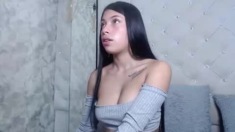 Natalie online show from November 2025 11:54:02 AM