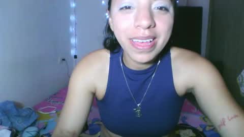 Snapshot of nataliesweet22 chatting on April 2026 11:43:01 PM Natalie online show from April 2026 11:43:01 PM