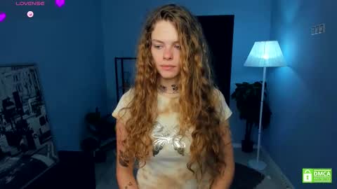 Natalie online show from November 2025 05:06:01 AM