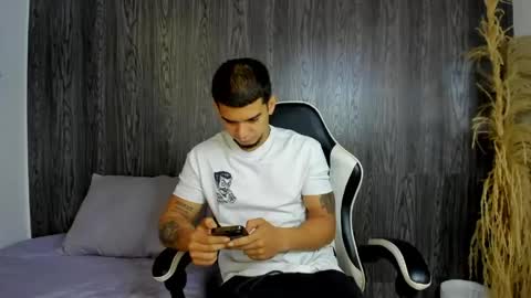 Snapshot of natan_77 chatting on May 2026 12:12:01 PM natan_77 online show from May 2026 12:12:01 PM
