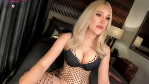 Snapshot of natasha2112 chatting on May 2026 02:42:02 AM Natasha online show from May 2026 02:42:02 AM