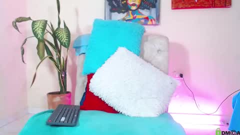 Natasha online show from November 2025 01:38:01 AM