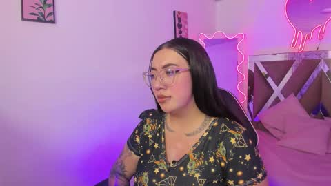 Natashaa  online show from February 2026 03:29:02 AM