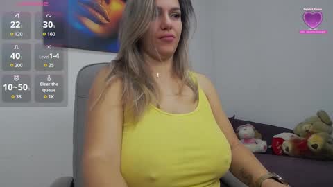 natashaboobs online show from October 2025 05:52:01 AM