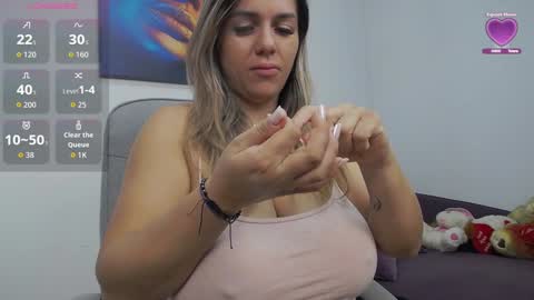 natashaboobs online show from November 2025 08:04:02 AM