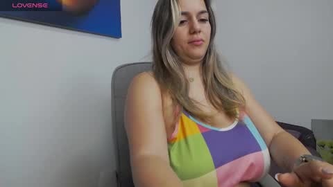 Snapshot of natashaboobs chatting on May 2026 03:23:01 AM natashaboobs online show from May 2026 03:23:01 AM