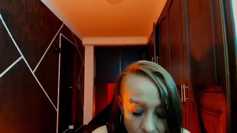 Natasha Mason online show from February 2025 11:41:01 AM