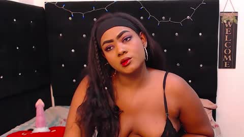Snapshot of natashasexxy__ chatting on January 2025 06:04:01 PM natashasexxy__ online show from January 2025 06:04:01 PM