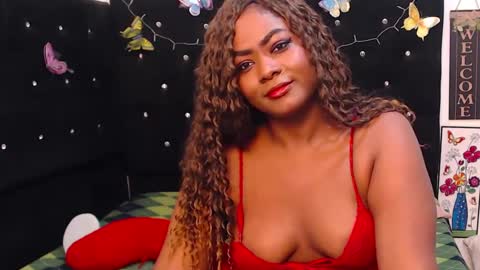 Snapshot of natashasexxy__ chatting on February 2025 04:16:02 AM natashasexxy__ online show from February 2025 04:16:02 AM