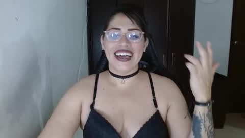 Snapshot of natashasmithe chatting on January 2026 02:25:02 AM Natasha Smithe online show from January 2026 02:25:02 AM